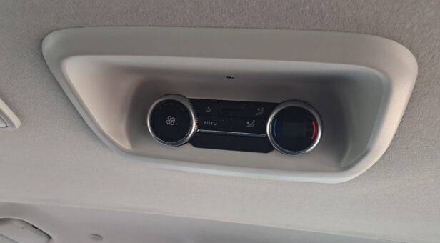 VOLKSWAGEN COMERCIALES LCV CARAVELLE CARAVELLE BATALLA CORTA 2.0 TDI 110 KW (150 cv) AUT 8 VEL.