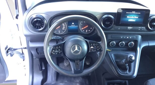 MERCEDES VANS CITAN 110 CDI Tourer Largo