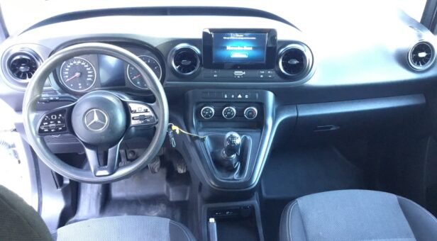 MERCEDES VANS CITAN 110 CDI Tourer Largo