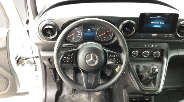 MERCEDES VANS CITAN 110 CDI Tourer Largo