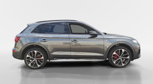 AUDI Q5 TODOTERRENO 2.0 TDI MHEV BLACK LINE S TRONIC QUATTRO 204 5p AUDI Q5 TODOTERRENO 2.0 TDI MHEV BLACK LINE S TRONIC QUATTRO 204 5p