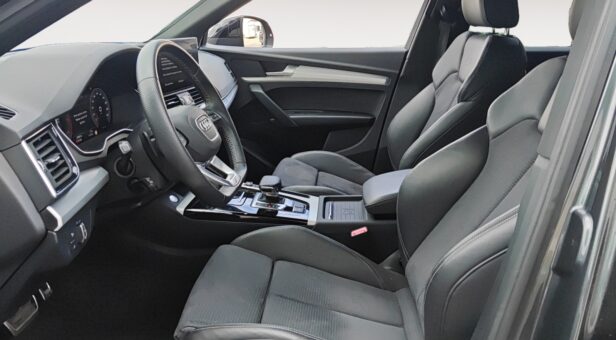 AUDI Q5 TODOTERRENO 2.0 TDI MHEV BLACK LINE S TRONIC QUATTRO 204 5p AUDI Q5 TODOTERRENO 2.0 TDI MHEV BLACK LINE S TRONIC QUATTRO 204 5p