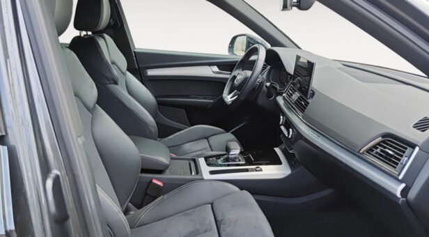 AUDI Q5 TODOTERRENO 2.0 TDI MHEV BLACK LINE S TRONIC QUATTRO 204 5p AUDI Q5 TODOTERRENO 2.0 TDI MHEV BLACK LINE S TRONIC QUATTRO 204 5p