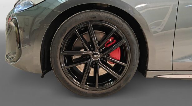 AUDI A5 BERLINA CON PORTON 2.0 PHEV E-HYBRID QUATTRO 220 BLACK LINE 299 5p AUDI A5 BERLINA CON PORTON 2.0 PHEV E-HYBRID QUATTRO 220 BLACK LINE 299 5p