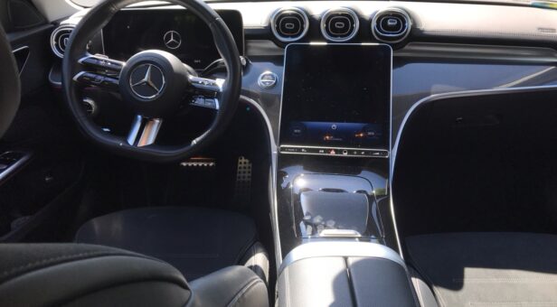 MERCEDES C-CLASS C 200 d AMG LINE