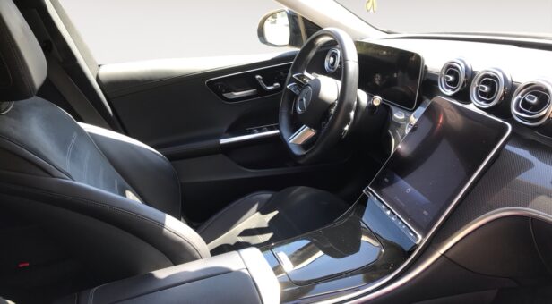 MERCEDES C-CLASS C 200 d AMG LINE