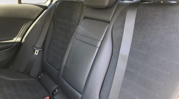 MERCEDES C-CLASS C 200 d AMG LINE