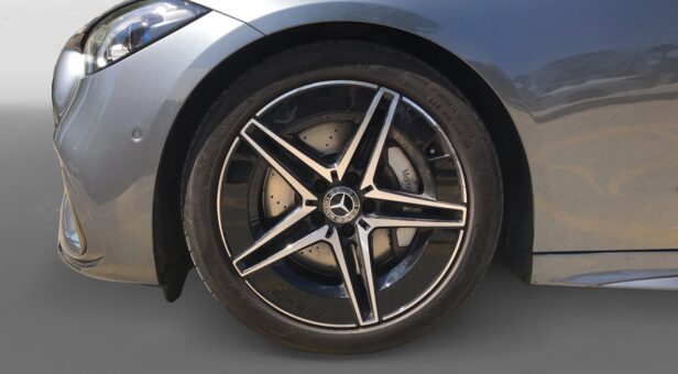 MERCEDES C-CLASS C 200 d AMG LINE