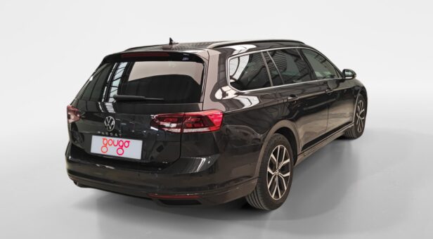 VOLKSWAGEN PASSAT VARIANT EXECUTIVE 2.0 TDI 110 KW (150 cv) 6 VEL.