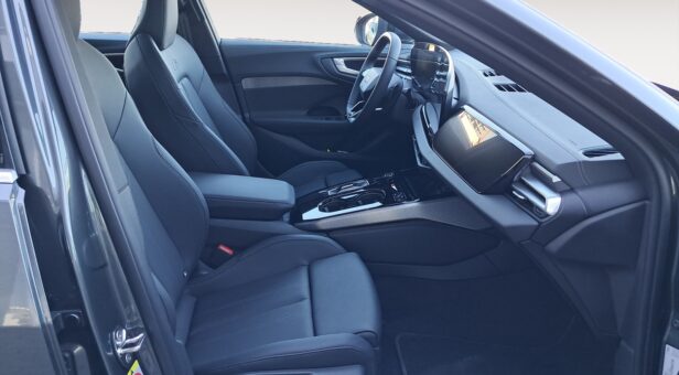 AUDI A5 FAMILIAR 2.0 PHEV E-HYBR QUA 220 BLACK LINE AVANT 299 5p