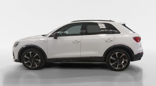 AUDI Q3 TODOTERRENO 1.5 35 TFSI S TRONIC BLACK LINE 150 5p