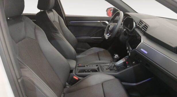 AUDI Q3 TODOTERRENO 1.5 35 TFSI S TRONIC BLACK LINE 150 5p