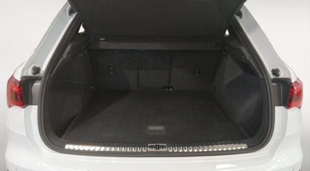 AUDI Q3 TODOTERRENO 1.5 35 TFSI S TRONIC BLACK LINE 150 5p