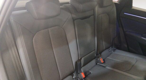 AUDI Q3 TODOTERRENO 1.5 35 TFSI S TRONIC BLACK LINE 150 5p