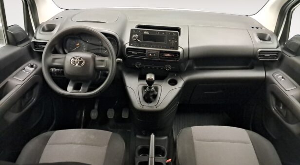 TOYOTA PROACE CITY VERSO COMBI 1.5D 75KW GX L1 102 4p