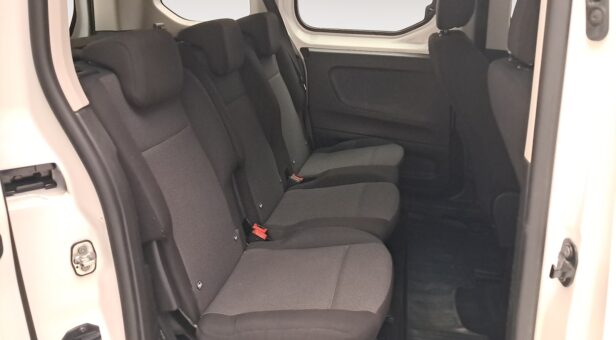 TOYOTA PROACE CITY VERSO COMBI 1.5D 75KW GX L1 102 4p