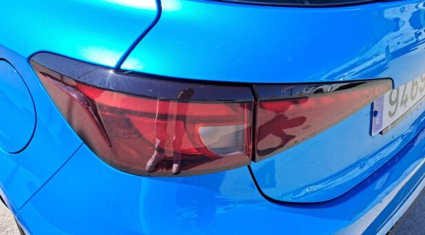 MG MG 3 LUXURY Hybrid MG MG 3 LUXURY Hybrid