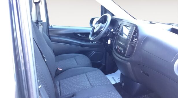 MERCEDES VANS VITO COMBI 2.0CDI 140KW 119 TOURER PRO SWB L 190 4P 9 Plazas MERCEDES VANS VITO COMBI 2.0CDI 140KW 119 TOURER PRO SWB L 190 4P 9 Plazas