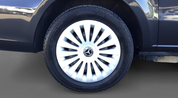 MERCEDES VANS VITO COMBI 2.0CDI 140KW 119 TOURER PRO SWB L 190 4P 9 Plazas MERCEDES VANS VITO COMBI 2.0CDI 140KW 119 TOURER PRO SWB L 190 4P 9 Plazas