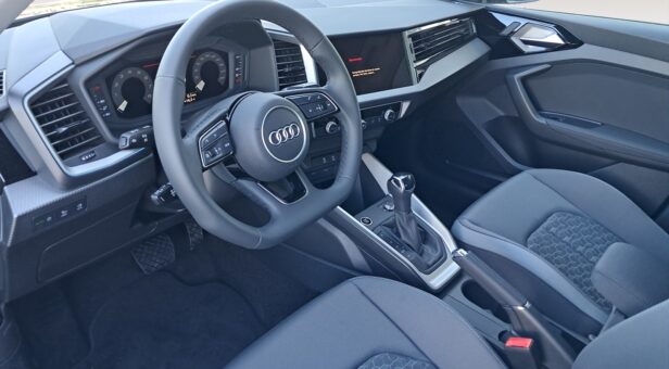 AUDI AUDI A1 AUDI A1 ALLSTREET ADRENALIN 30 TFSI 85(116) KW(cv) S TRONIC