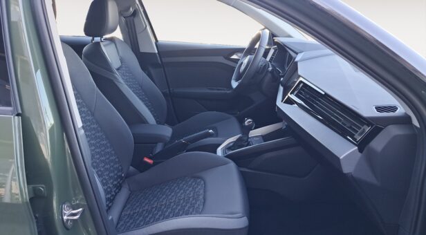 AUDI AUDI A1 AUDI A1 ALLSTREET ADRENALIN 30 TFSI 85(116) KW(cv) S TRONIC