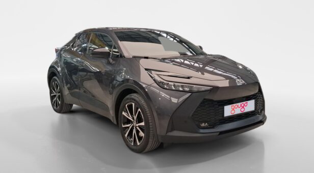 TOYOTA C-HR Toyota C-HR 220PH e-CVT 5P Advance