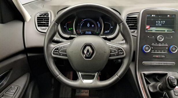 RENAULT GRAND SCENIC MONOVOLUMEN COMPACTO 1.3 TCE LIMITED 103KW – 18 140 5P 7 Plazas