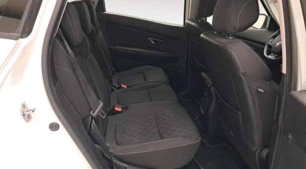 RENAULT GRAND SCENIC MONOVOLUMEN COMPACTO 1.3 TCE LIMITED 103KW – 18 140 5P 7 Plazas