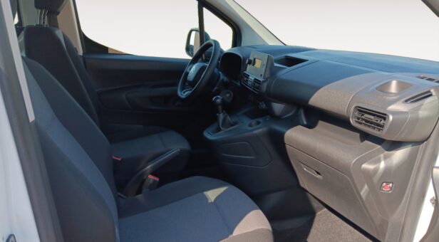 CITROEN BERLINGO MONOVOLUMEN COMPACTO 1.5 BLUEHDI 75KW TALLA M LIVE 102 4p
