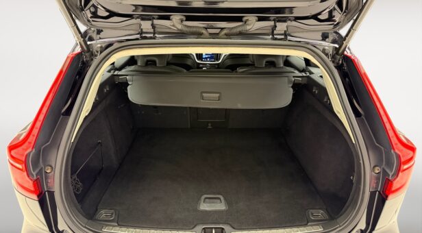 VOLVO V60 FAMILIAR 2.0 D4 INSCRIPTION AUTO 190 5p