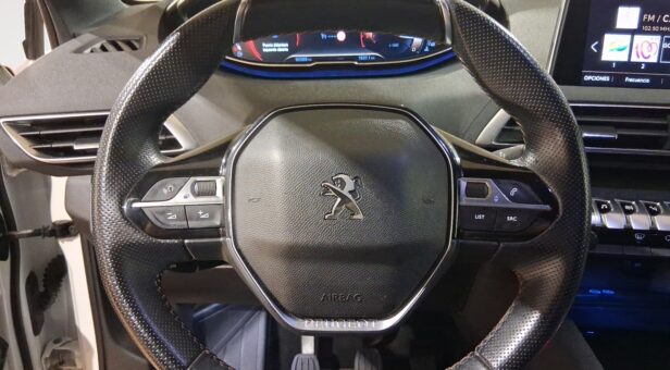 PEUGEOT 5008 TODOTERRENO 1.2 PURETECH 96KW S&S GT LINE 130 5P 7 Plazas