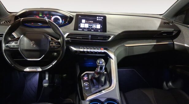 PEUGEOT 5008 TODOTERRENO 1.2 PURETECH 96KW S&S GT LINE 130 5P 7 Plazas