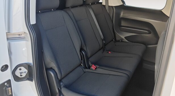 VOLKSWAGEN CADDY COMBI 2.0 TDI 75KW KOMBI 102 4p