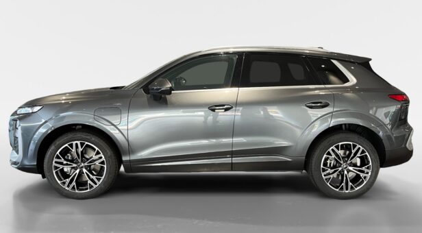 AUDI Q3 TODOTERRENO 1.5 PHEV S TRONIC S LINE 272 5p