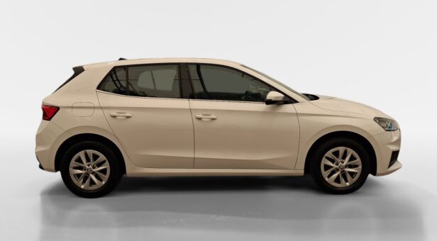 SKODA FABIA BERLINA CON PORTON 1.0 MPI 59KW AMBITION 80 5p SKODA FABIA BERLINA CON PORTON 1.0 MPI 59KW AMBITION 80 5p