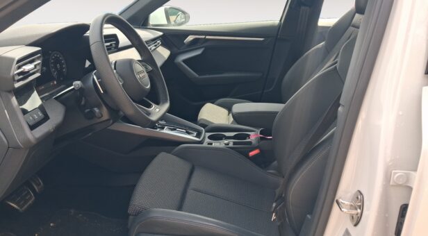AUDI A3 BERLINA CON PORTON 1.5 40 TFSI E S TRONIC S LINE SPORTBACK 204 5p