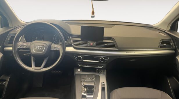 AUDI Q5 TODOTERRENO 2.0 50 TFSI E S TRONIC QUATTRO ADVANC 299 5p