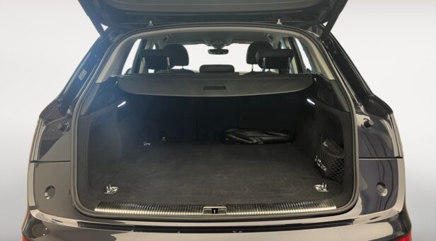 AUDI Q5 TODOTERRENO 2.0 50 TFSI E S TRONIC QUATTRO ADVANC 299 5p
