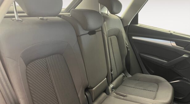 AUDI Q5 TODOTERRENO 2.0 50 TFSI E S TRONIC QUATTRO ADVANC 299 5p