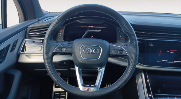 AUDI Q7 TODOTERRENO 3.0 50 TDI MHEV QUA. BLACK L. ED. TIPTR. 286 5p
