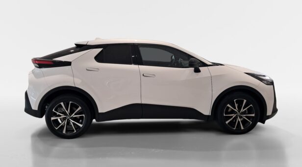 TOYOTA C-HR Toyota C-HR 140H e-CVT 5P Advance