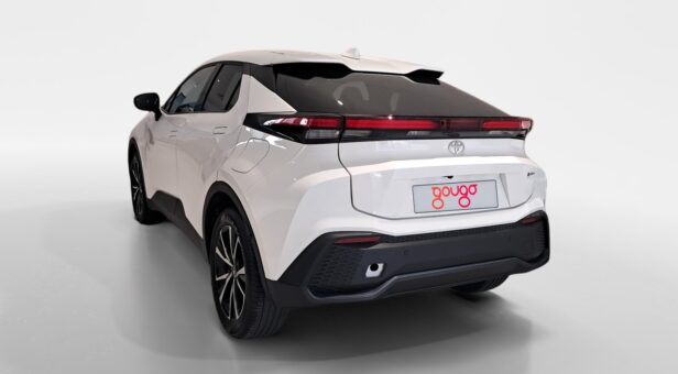 TOYOTA C-HR Toyota C-HR 140H e-CVT 5P Advance