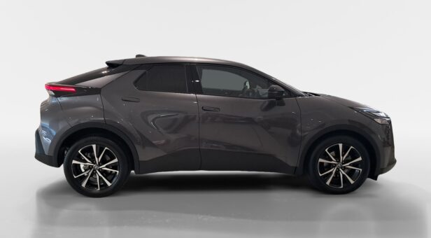 TOYOTA C-HR Toyota C-HR 140H e-CVT 5P Advance