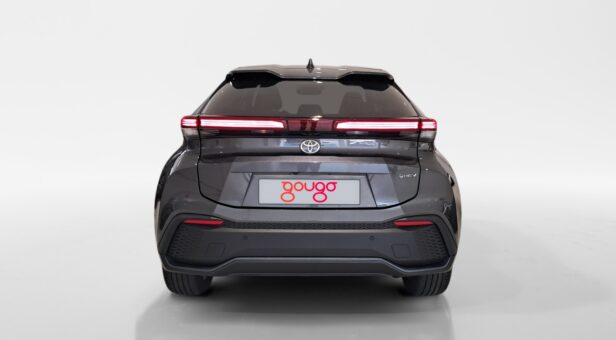 TOYOTA C-HR Toyota C-HR 140H e-CVT 5P Advance