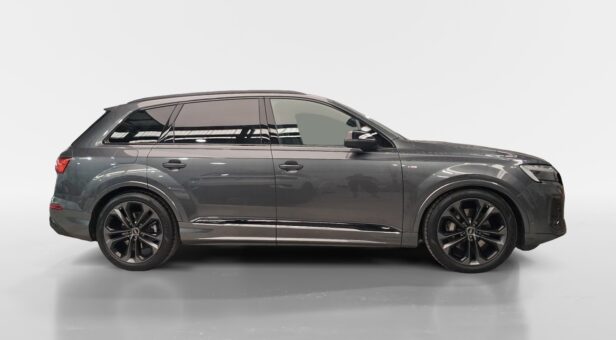 AUDI Q7 TODOTERRENO 3.0 50 TDI MHEV QUA. BLACK L. ED. TIPTR. 286 5p