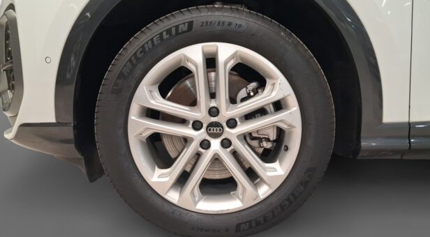 AUDI Q5 TODOTERRENO 2.0 TDI MHEV S LINE S TRONIC QUATTRO 204 5p