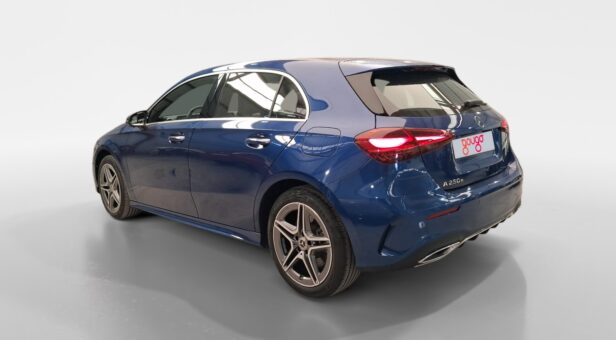 MERCEDES A-CLASS A 250e EQ