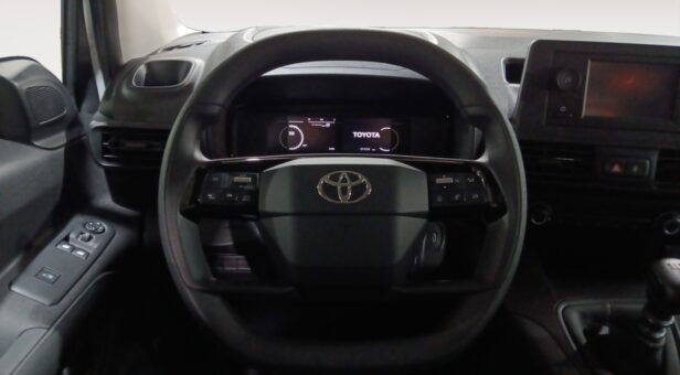 TOYOTA PROACE CITY 1.5D 75kW 6MT Combi N1 L2 GX