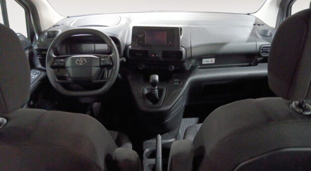 TOYOTA PROACE CITY 1.5D 75kW 6MT Combi N1 L2 GX