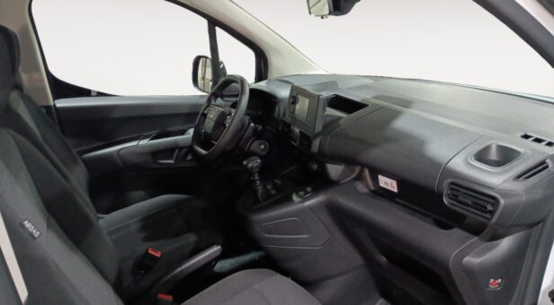 TOYOTA PROACE CITY 1.5D 75kW 6MT Combi N1 L2 GX